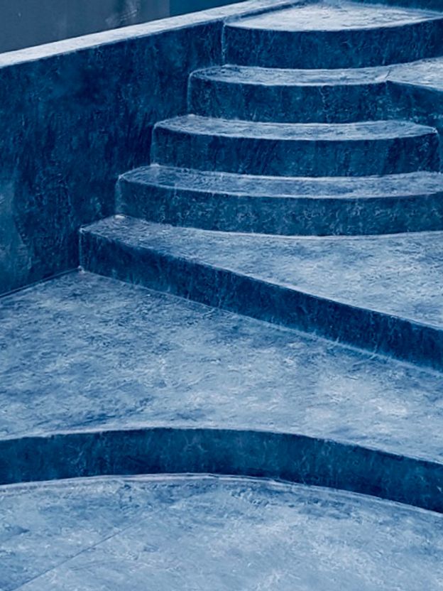 Escalier piscine